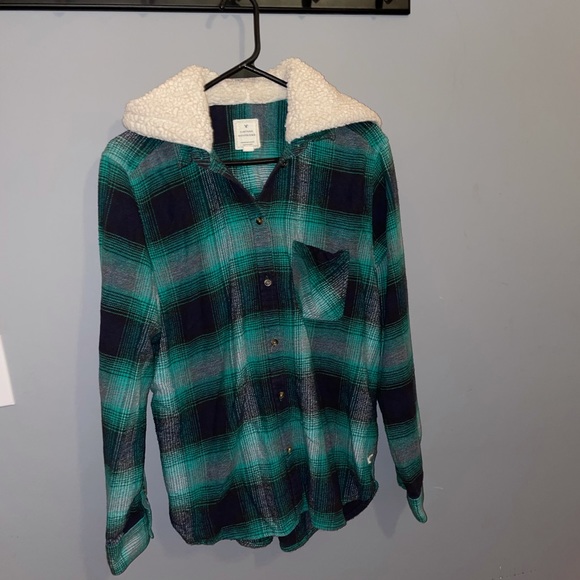 Hooded Flannel - Picture 1 of 3